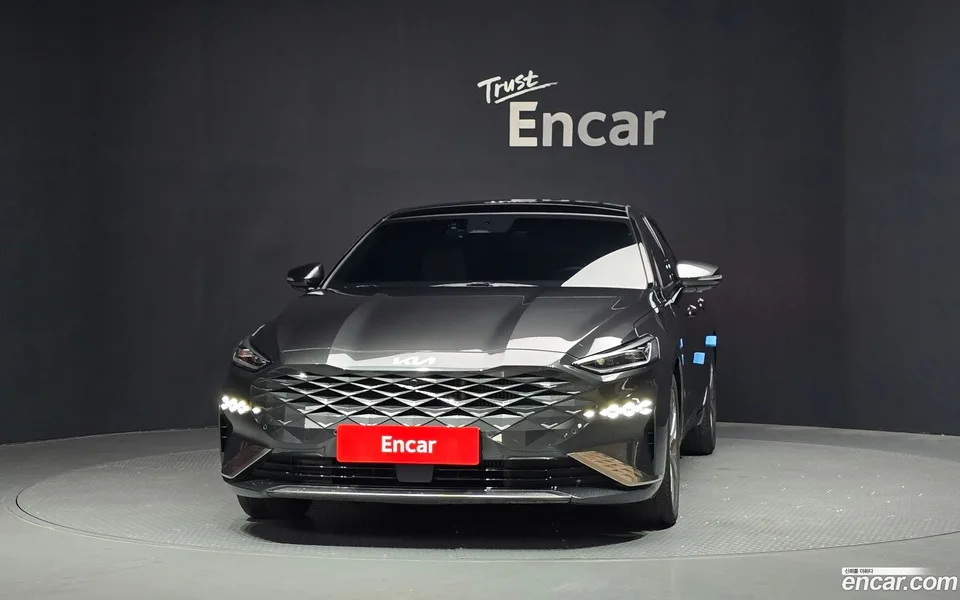 Kia K8 Hybrid 2022 — thumbnail 3