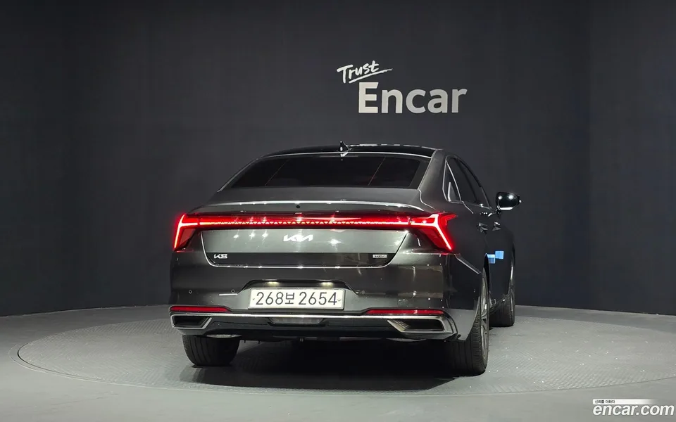 Kia K8 Hybrid 2022 — thumbnail 4