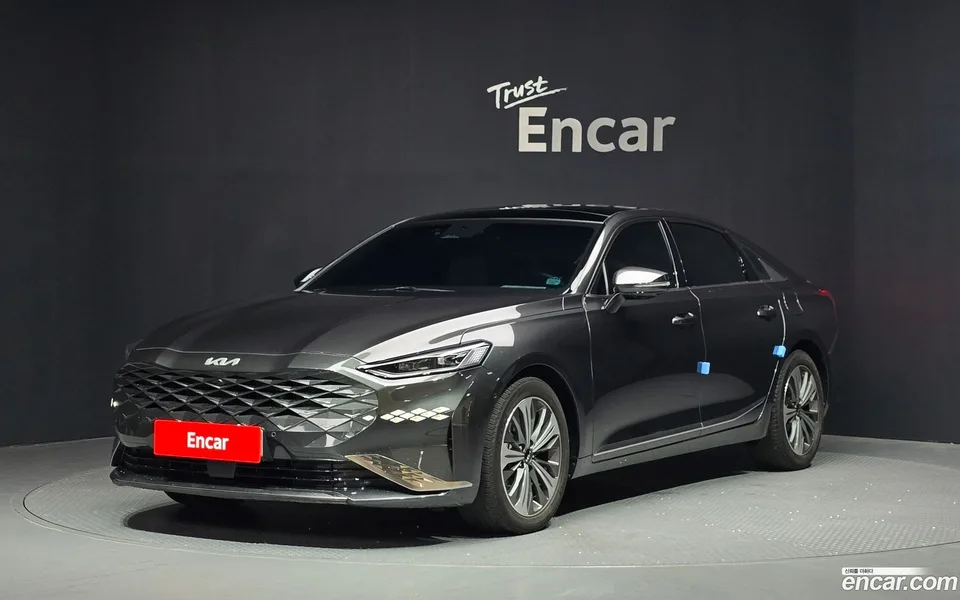 Kia K8 Hybrid 2022 — photo 1, buy with delivery to Moscow
