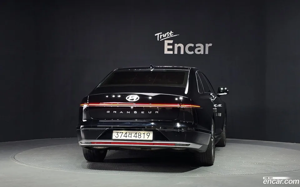 Hyundai Grandeur Hybrid 2024 — thumbnail 4