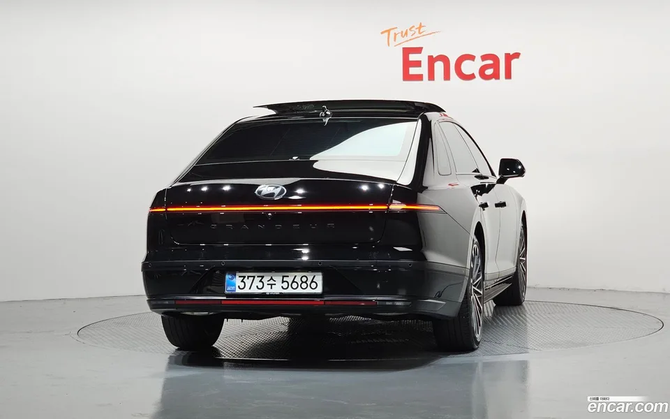 Hyundai Grandeur Hybrid 2025 — thumbnail 4