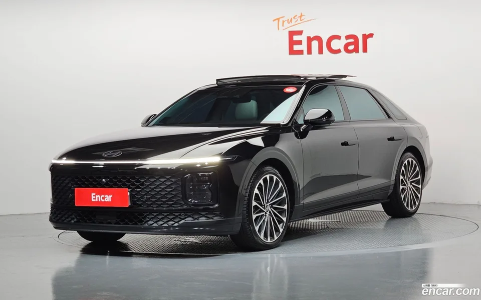 Hyundai Grandeur Hybrid 2025 — photo 1, buy with delivery to Moscow