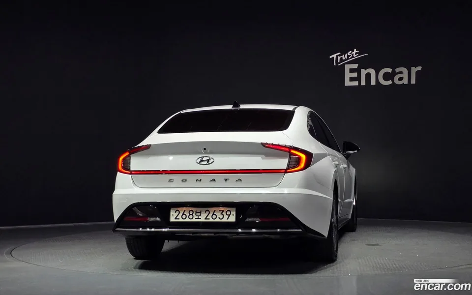 Hyundai Sonata 2.0 2022 — thumbnail 4