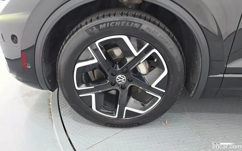 Volkswagen Touareg 3.0 TDI 2024 — thumbnail 2