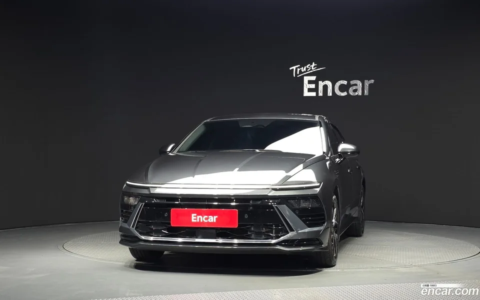 Hyundai Sonata The Edge 2.0 2025 — thumbnail 3
