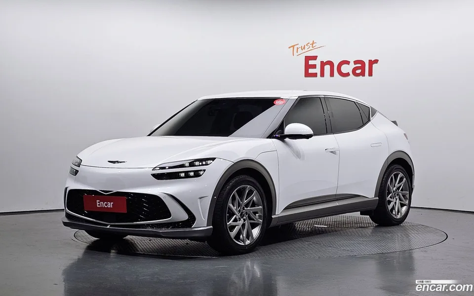 Genesis GV60 AWD 2022 — photo 1, buy with delivery to Moscow