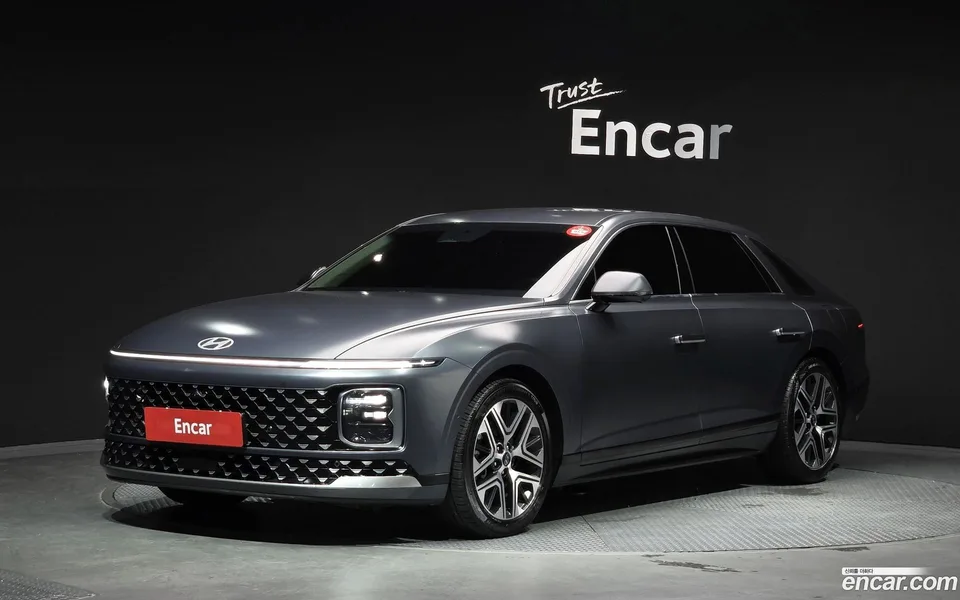 Hyundai Grandeur 2.5 2WD 2022 — photo 1, buy with delivery to Moscow