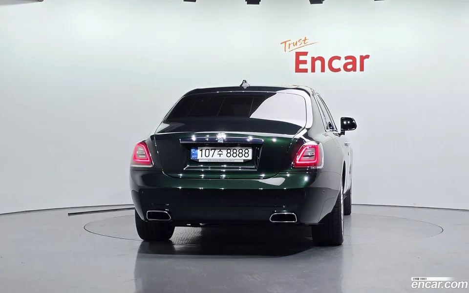 Rolls-Royce Ghost 6.7 V12 2022 — thumbnail 4