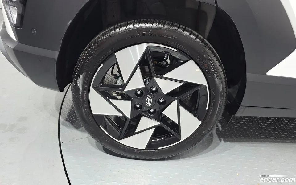 Hyundai Kona 1.6 2WD 2025 — thumbnail 5