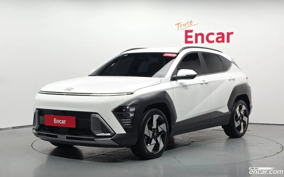 Hyundai Kona 1.6 2WD 2025 — photo 1, buy with delivery to Moscow
