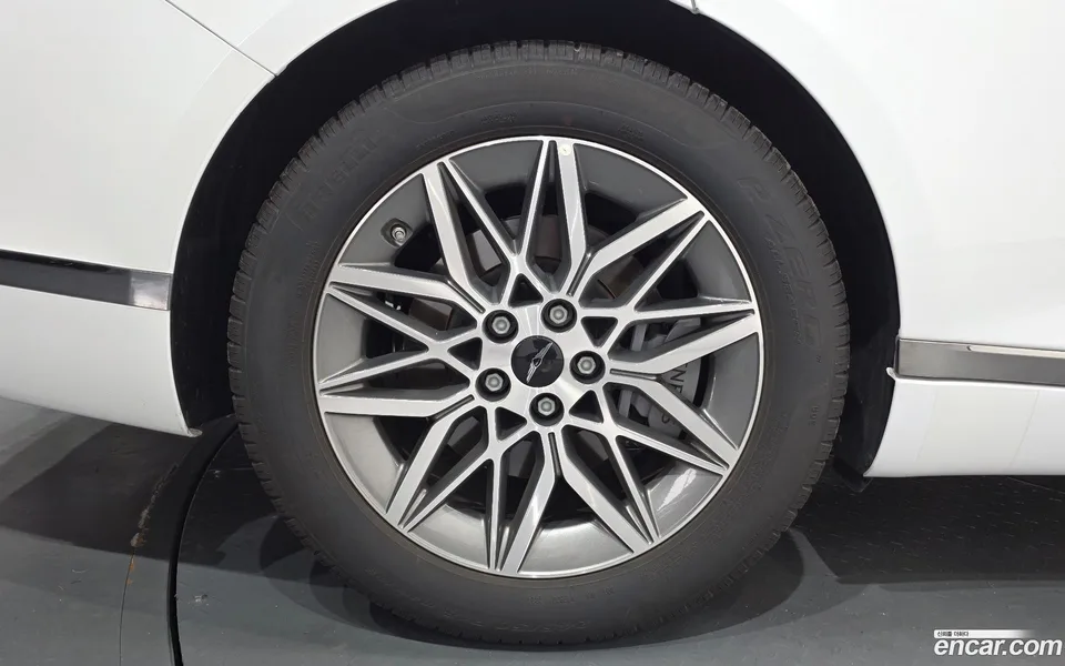 Genesis G80 2.5 AWD 2024 — thumbnail 2