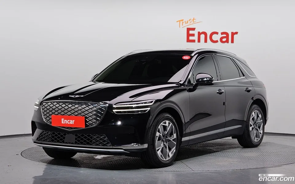 Genesis Electrified GV70 e-AWD 2022 — photo 1, buy with delivery to Moscow