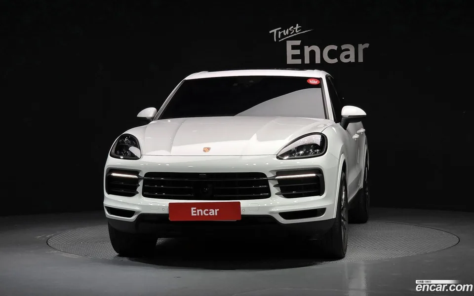 Porsche Cayenne 3.0 2022 — thumbnail 3
