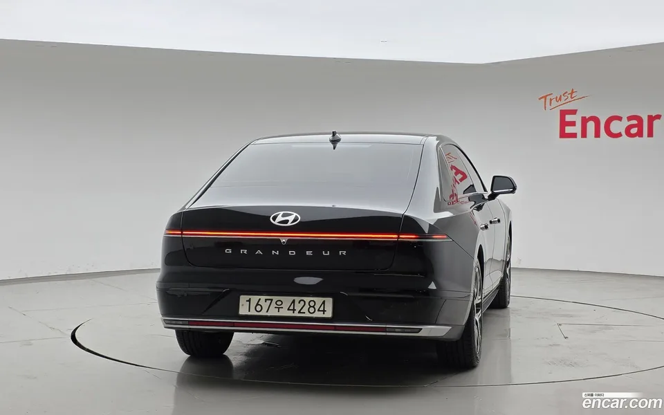 Hyundai Grandeur 2.5 2WD 2023 — thumbnail 4