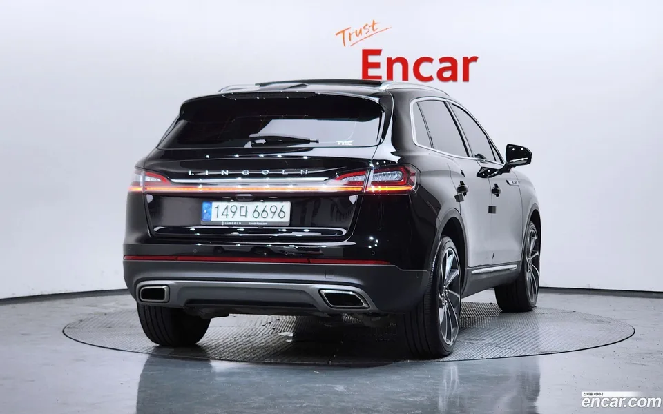 Lincoln 1 2.7 202A AWD 2022 — thumbnail 4