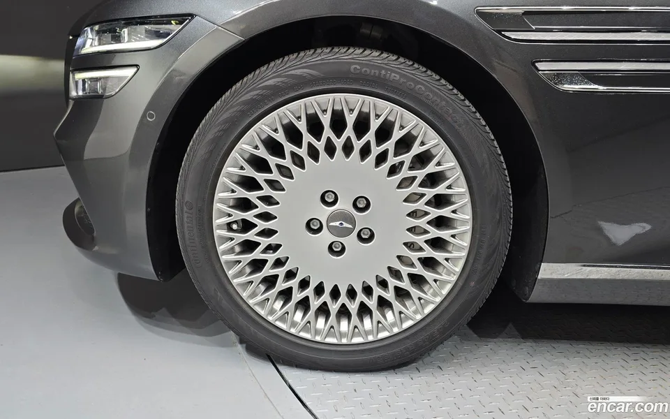 Genesis G80 2.5 2WD 2022 — thumbnail 2