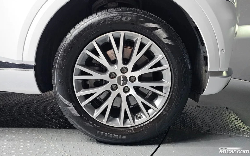 Genesis GV80 2.5T AWD 2023 — миниатюра 2