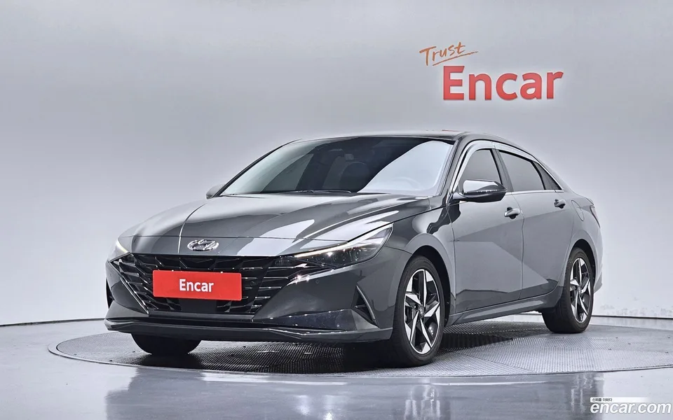 Hyundai Avante Hybrid 2023 — photo 1, buy with delivery to Moscow