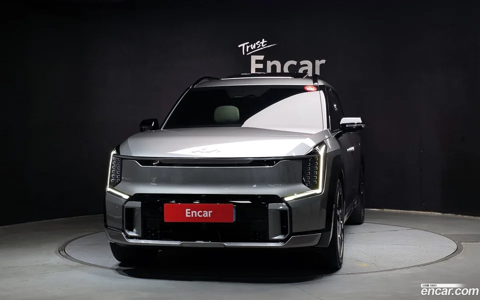 Kia EV9 4WD 2024 — thumbnail 3