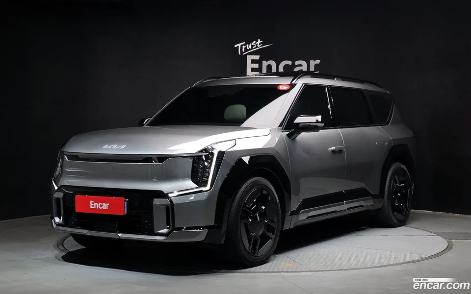 Kia EV9 4WD 2024 — photo 1, buy with delivery to Moscow