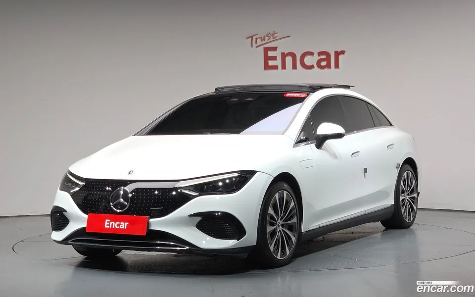 Mercedes-Benz EQE EQE350+ 2023 — photo 1, buy with delivery to Moscow