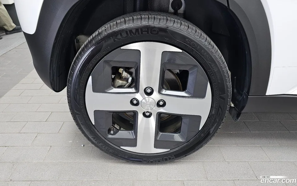 Hyundai Casper Electric 2024 — thumbnail 2