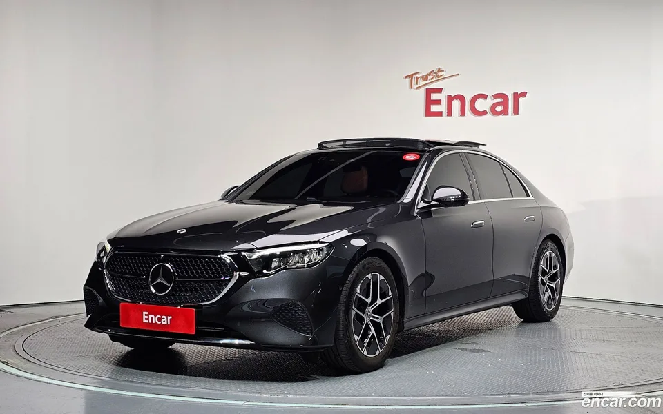 Mercedes-Benz E-Class E200 2025 — photo 1, buy with delivery to Moscow