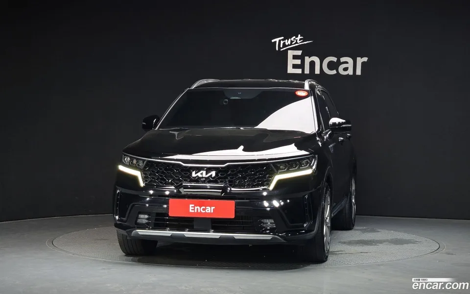 Kia Sorento 2.5T 2WD 2023 — thumbnail 3