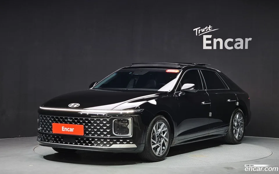 Hyundai Grandeur Hybrid 2025 — photo 1, buy with delivery to Moscow