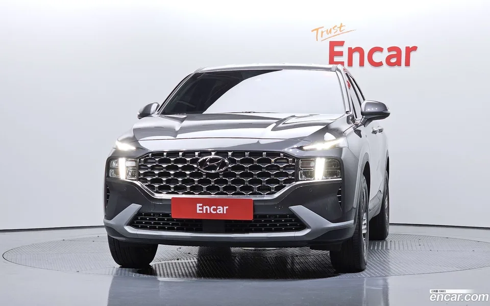 Hyundai SantaFe 2.2 2WD 2023 — thumbnail 3