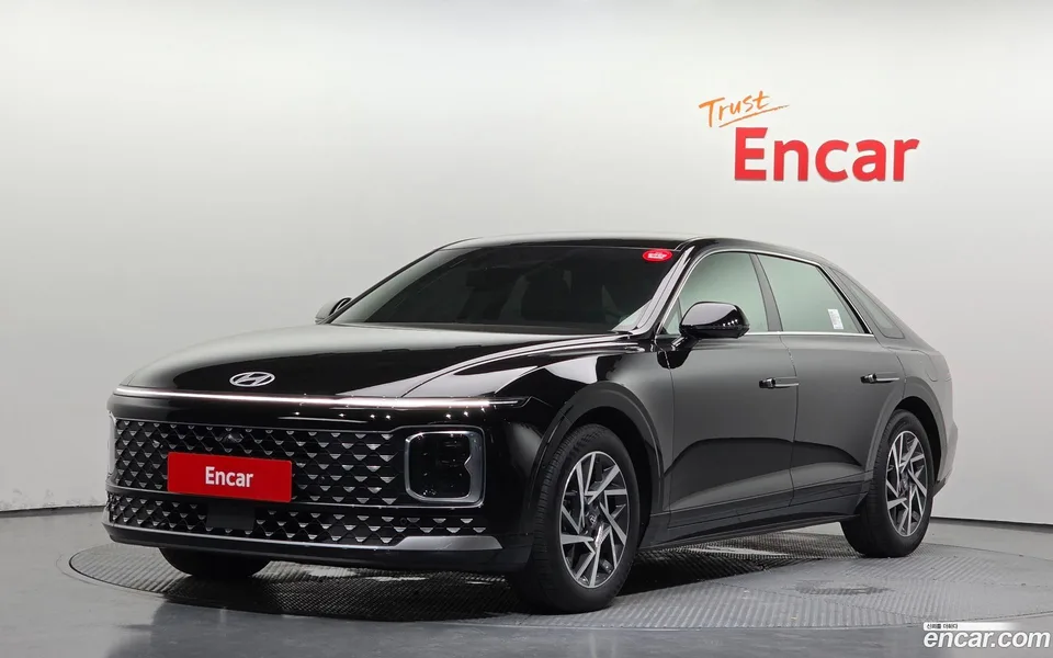 Hyundai Grandeur Hybrid 2025 — photo 1, buy with delivery to Moscow
