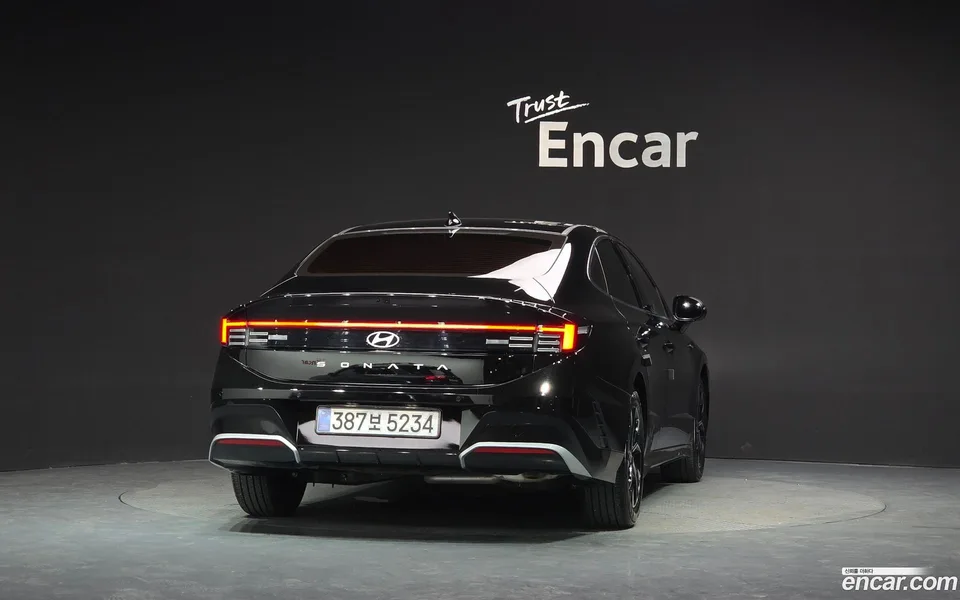 Hyundai Sonata The Edge 2.0 LPG() 2025 — thumbnail 4