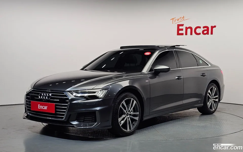 Audi A6 45 TFSI 2023 — photo 1, buy with delivery to Moscow