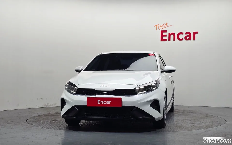 Kia K3 1.6 2023 — thumbnail 3