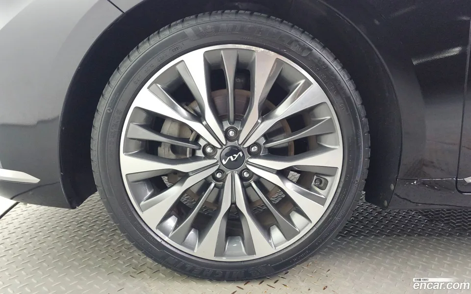 Kia K8 2.5 2WD 2022 — thumbnail 5