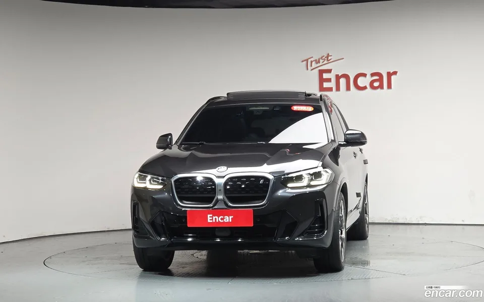 BMW iX3 M 2022 — thumbnail 3