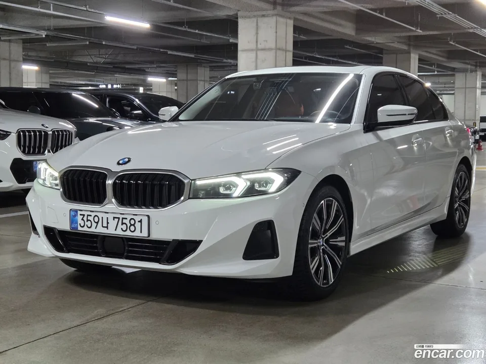 BMW 3 Series 320i 2025 — photo 1, buy with delivery to Moscow