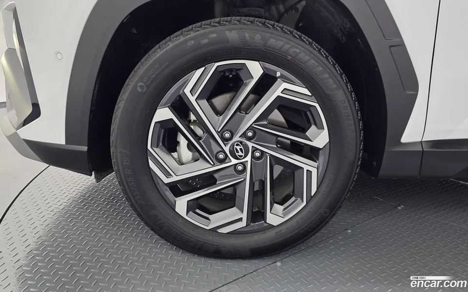 Hyundai Tucson Hybrid NX4 HEV 1.6 2WD 2025 — миниатюра 2