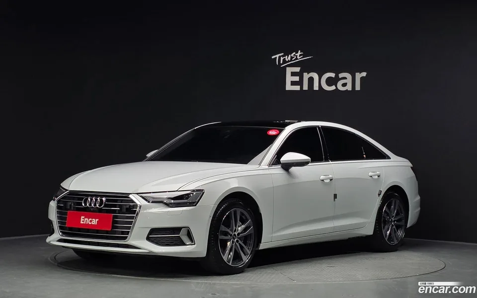 Audi A6 45 TFSI 2023 — photo 1, buy with delivery to Moscow