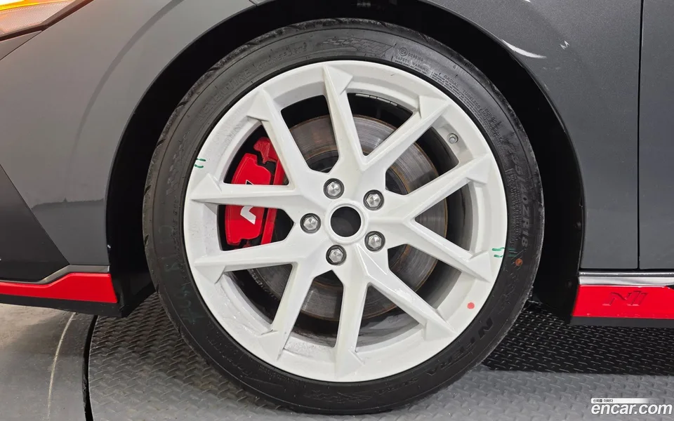 Hyundai Avante CN7 2.0 N 2024 — thumbnail 5
