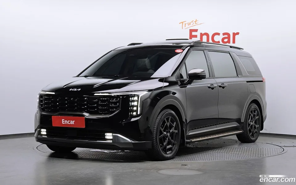 Kia Carnival 9 2025 — photo 1, buy with delivery to Moscow