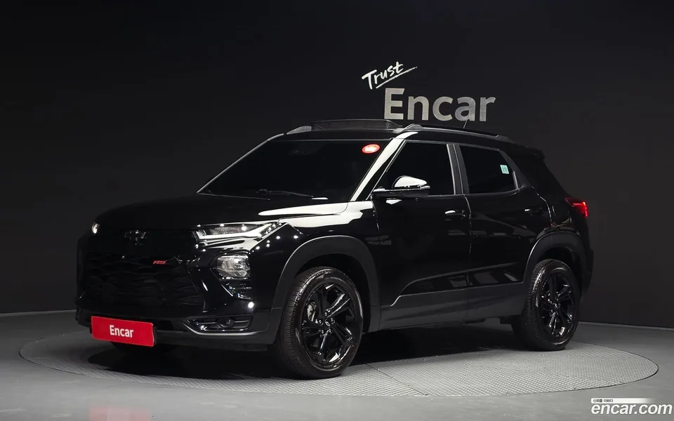 Chevrolet Trailblazer 1.3 4WD 2023 — photo 1, buy with delivery to Moscow