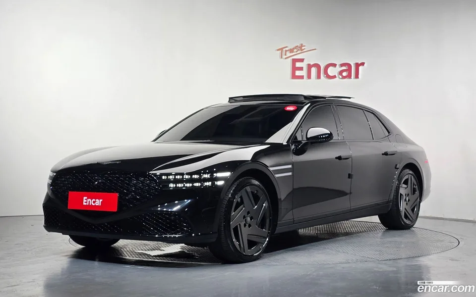Genesis G90 3.5 e-S/C AWD 2025 — photo 1, buy with delivery to Moscow