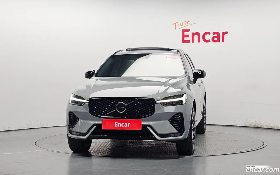 Volvo XC60 B5 2026 — thumbnail 3