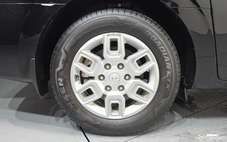 Hyundai Staria 11 2022 — thumbnail 2