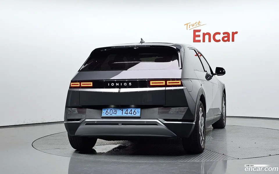 Hyundai Ioniq 5 2024 — thumbnail 4