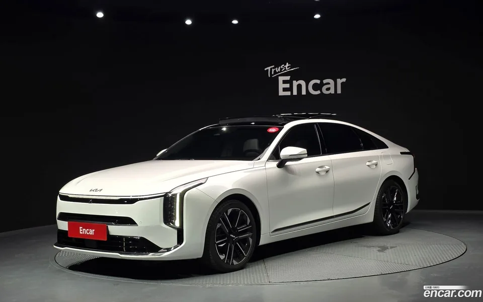 Kia K8 Hybrid 2025 — photo 1, buy with delivery to Moscow