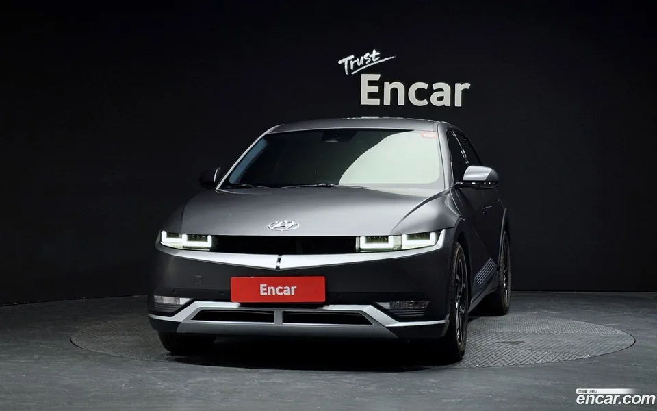 Hyundai Ioniq 5 2024 — thumbnail 3