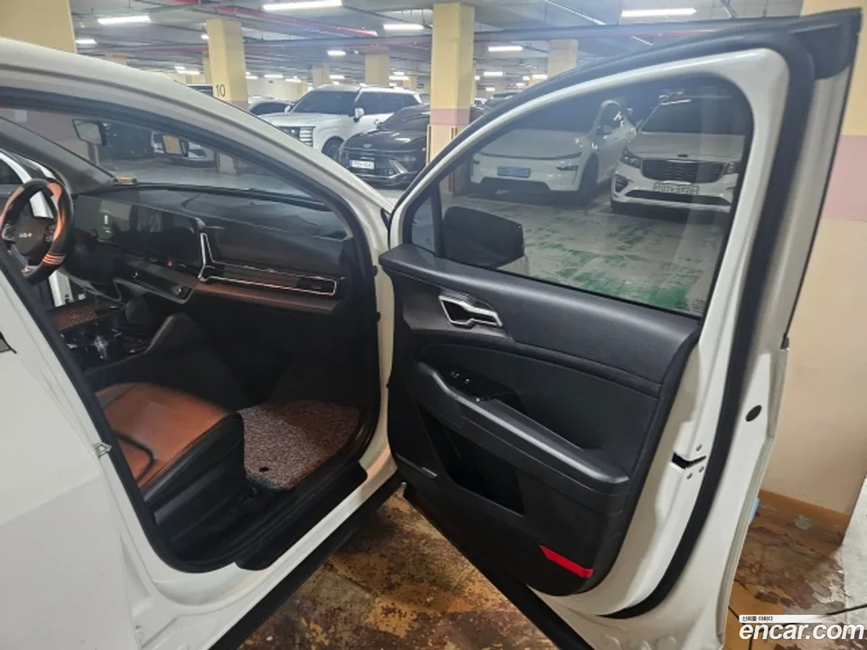 Kia Sportage 1.6 2WD 2022 — thumbnail 2