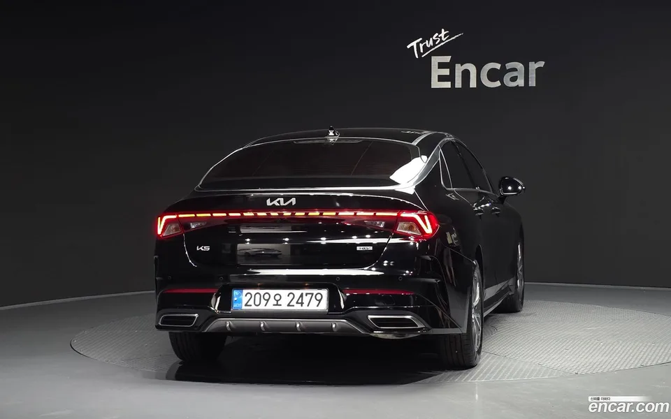Kia K5 Hybrid 2023 — thumbnail 4
